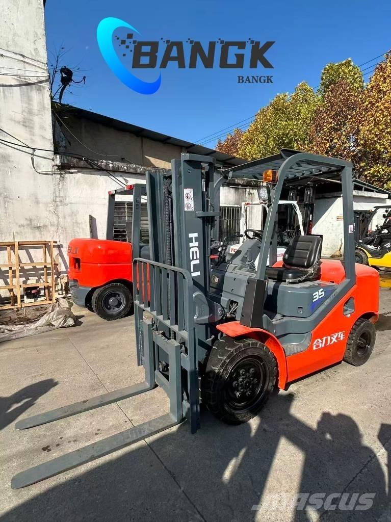 Heli CPCD 35 Dieselmotviktstruckar