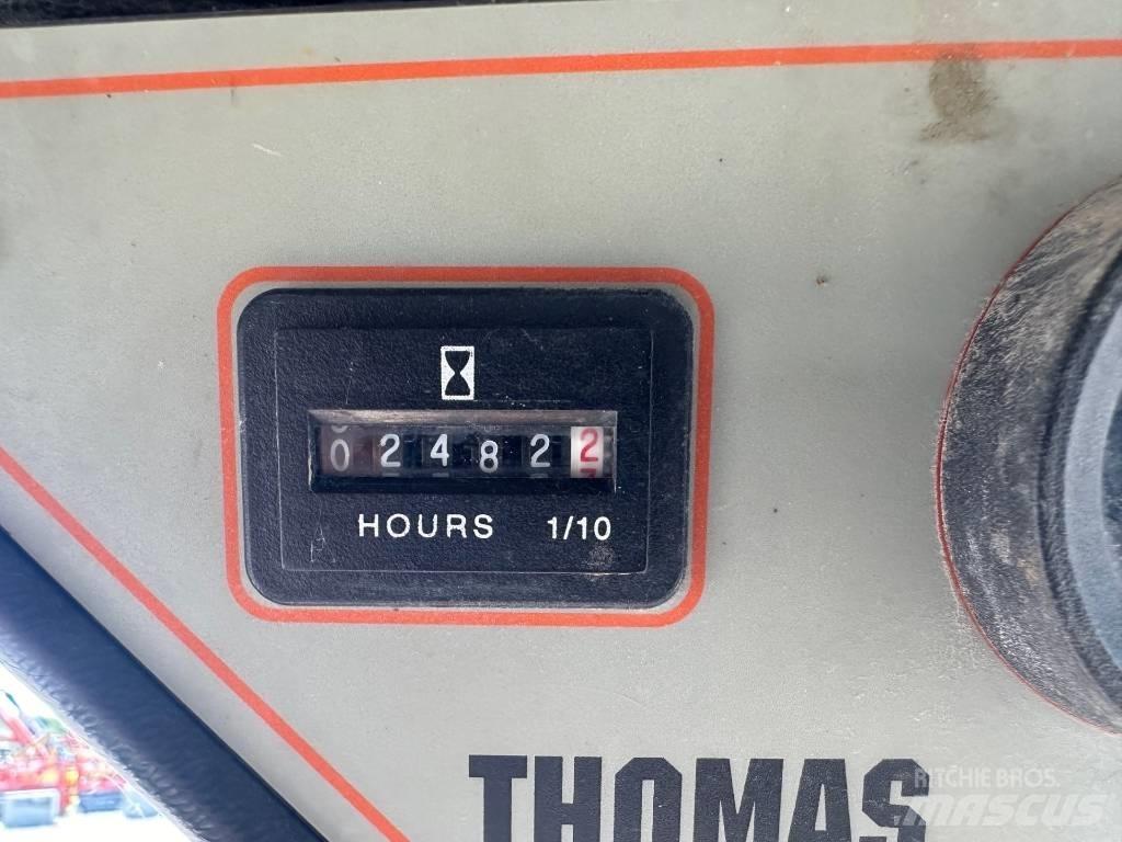 Thomas T137 Kompaktlastare