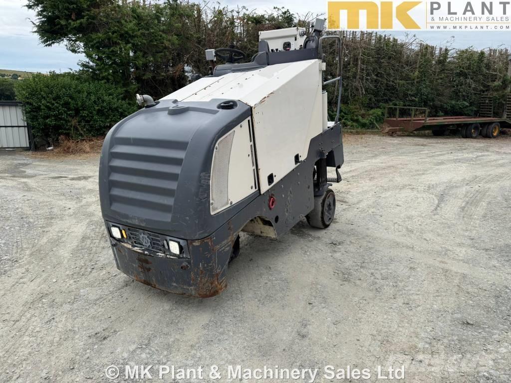 Wirtgen W 50 Asfaltskallfräsmaskiner