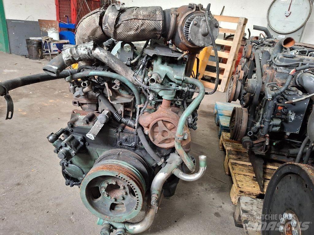 Volvo D7C275 Motorer