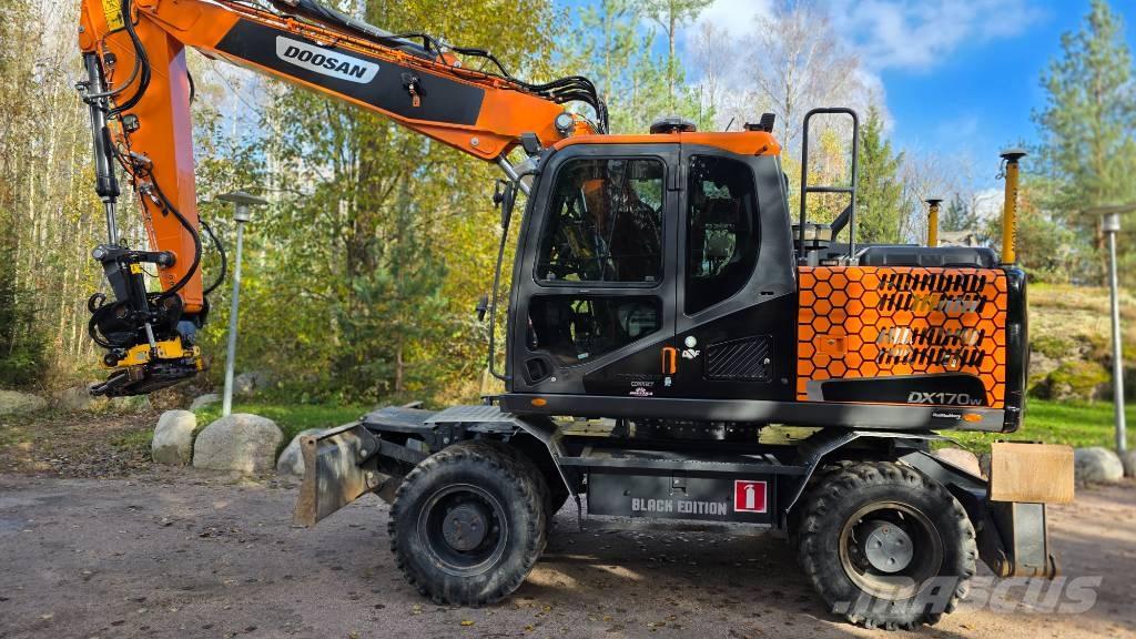 Doosan DX 170 W Hjulgrävare