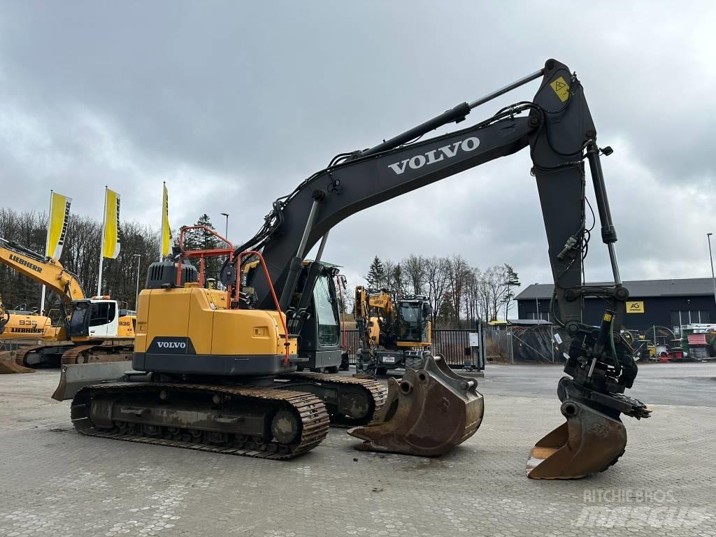 Volvo ECR 235 E LC Bandgrävare