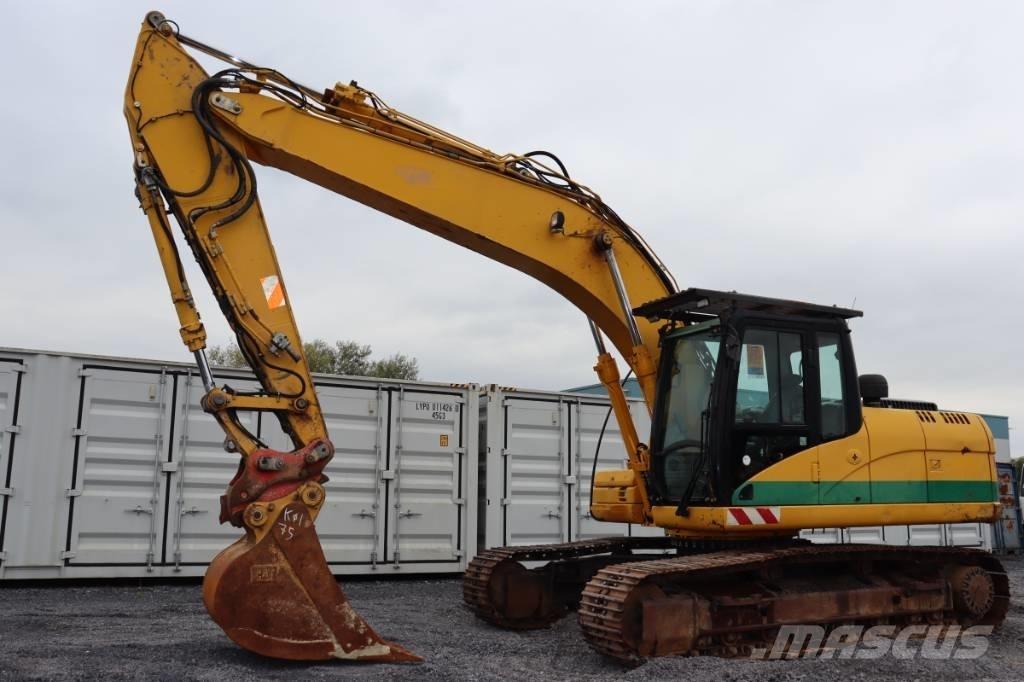 CAT 323 D Bandgrävare