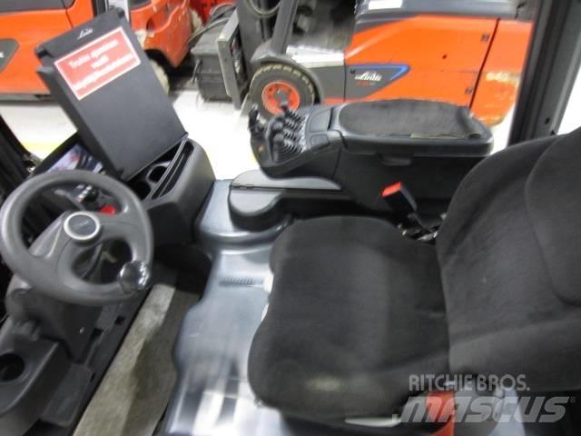 Linde E 16 P Elmotviktstruckar