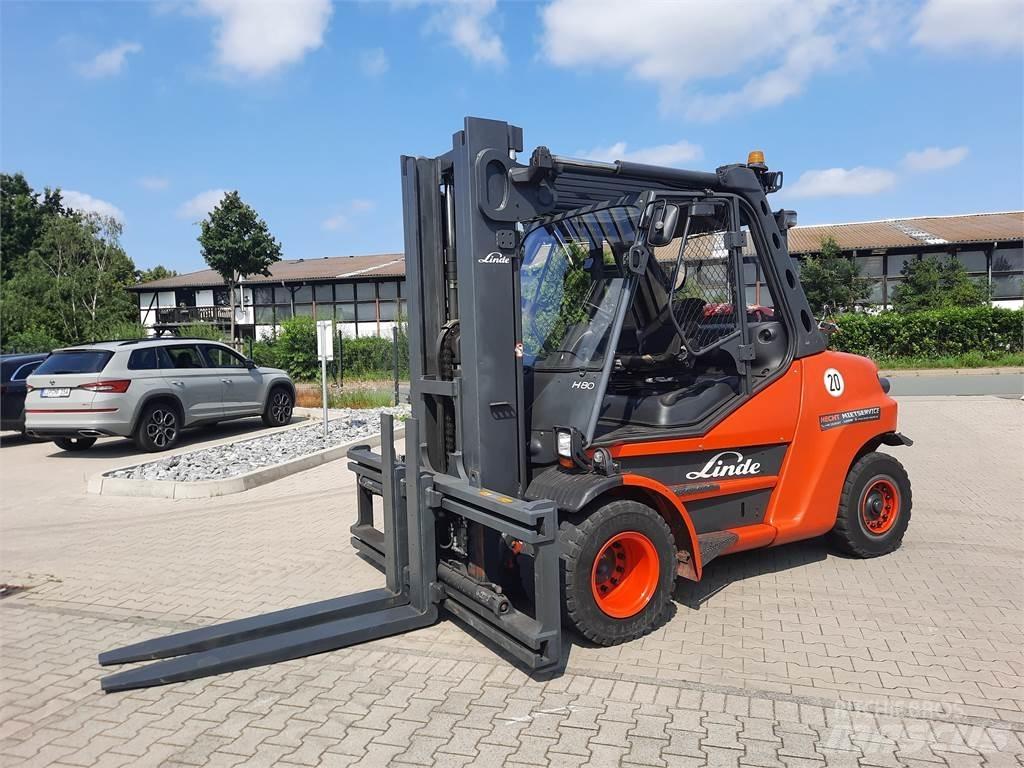 Linde H80T-900 Gasolmotviktstruckar