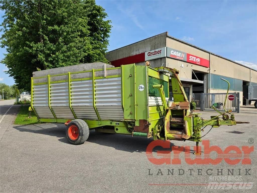 CLAAS Rapido 40 Hackvagn / Självlastarvagn