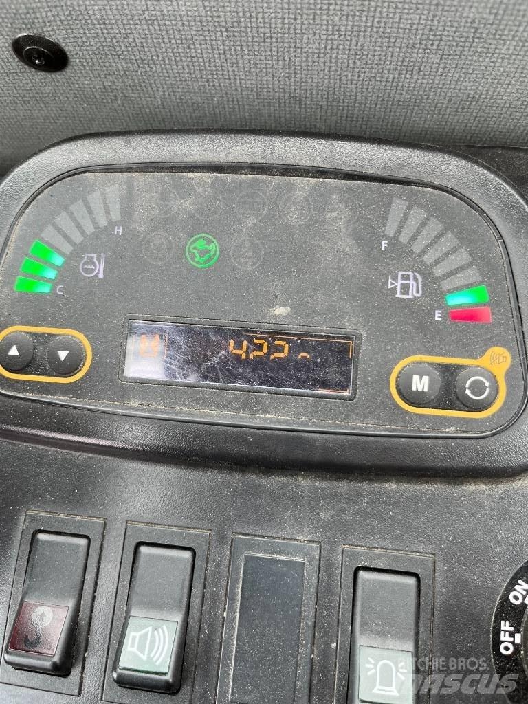 Hyundai R25Z-9 AK Minigrävare < 7t