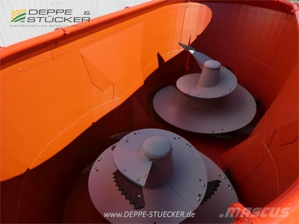 Kuhn Profile 18.2 Fullfodervagnar