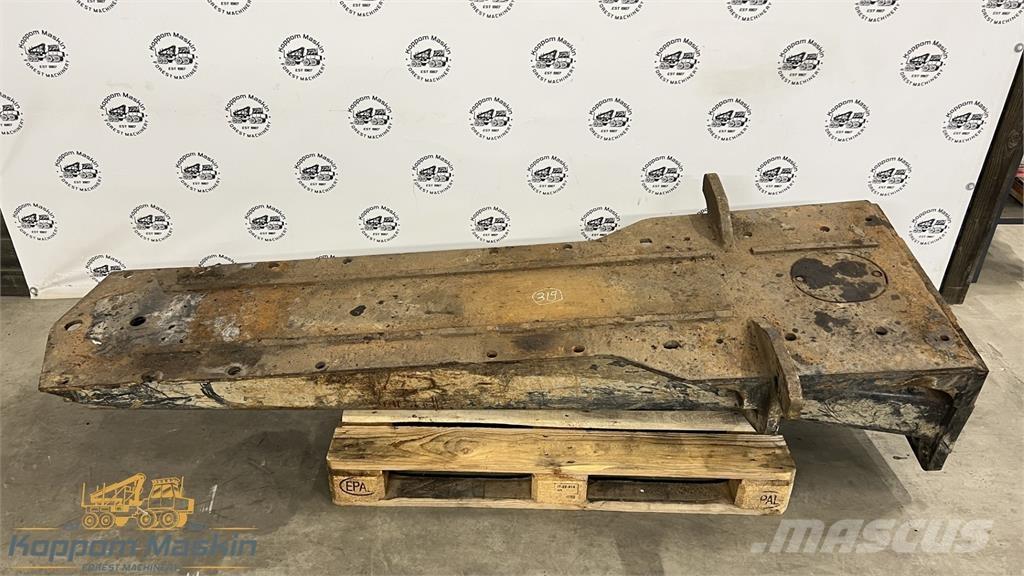 Komatsu 845 Redskap till skogsmaskiner