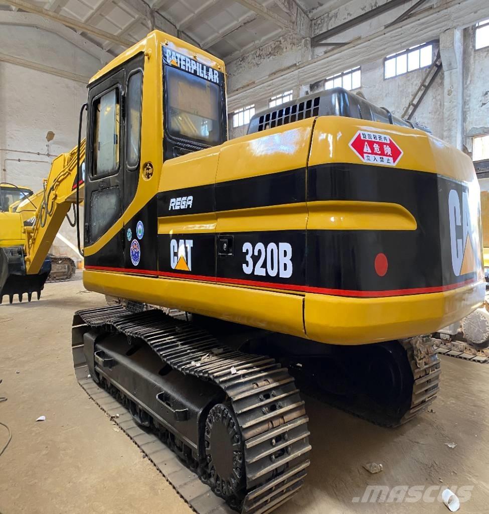 CAT 320 B Bandgrävare