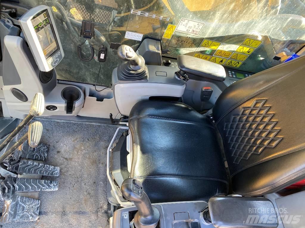 CAT 352 F Bandgrävare