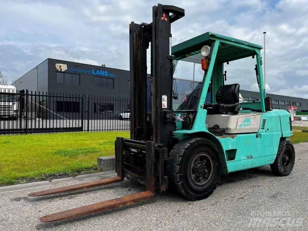 Mitsubishi FD45 Dieselmotviktstruckar