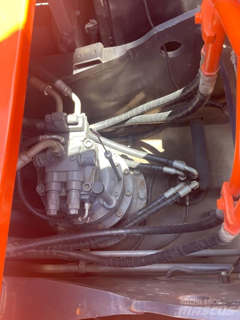 Hitachi ZX 240 Bandgrävare