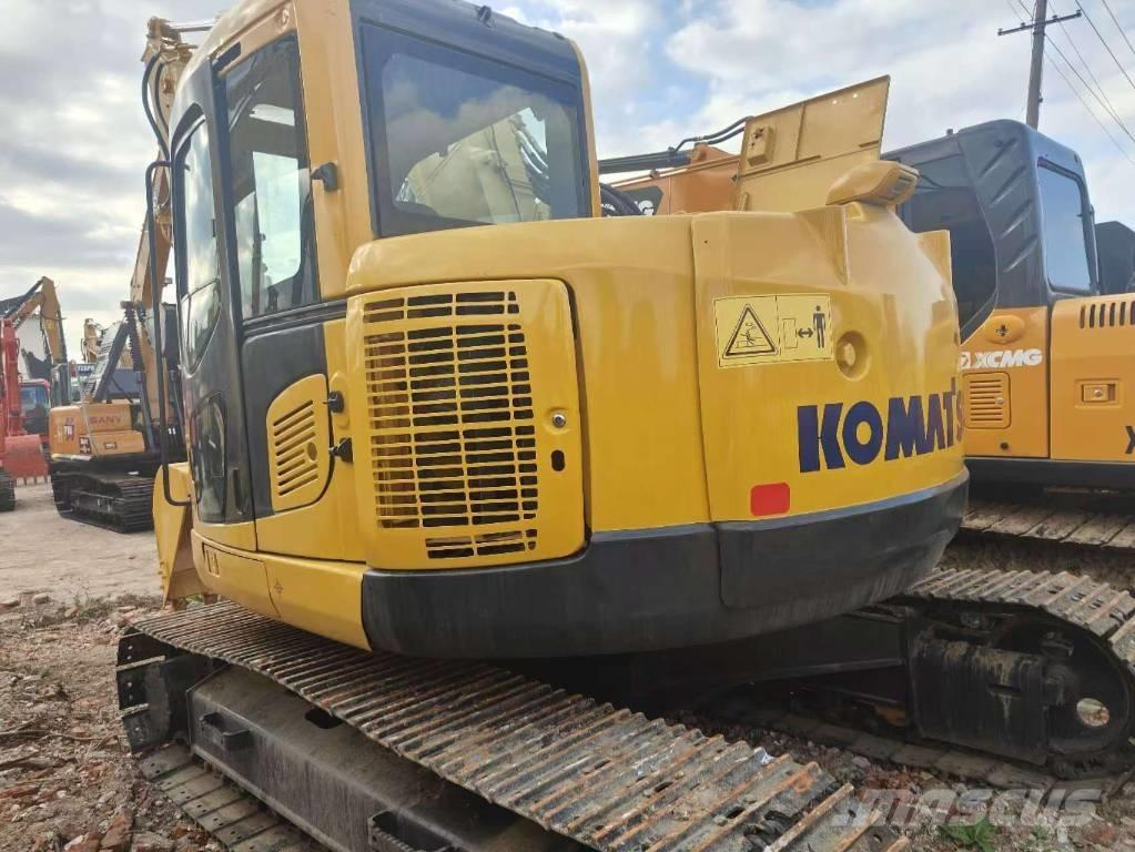 Komatsu PC 138 Bandgrävare