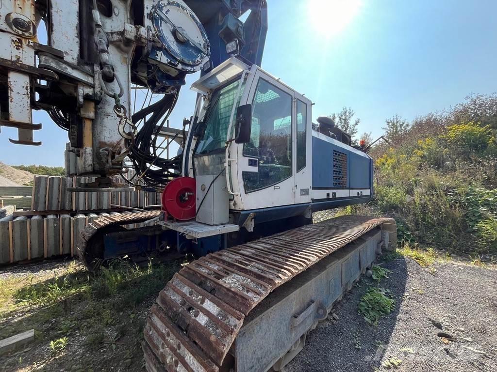 Bauer BG 24 H Tunga borr