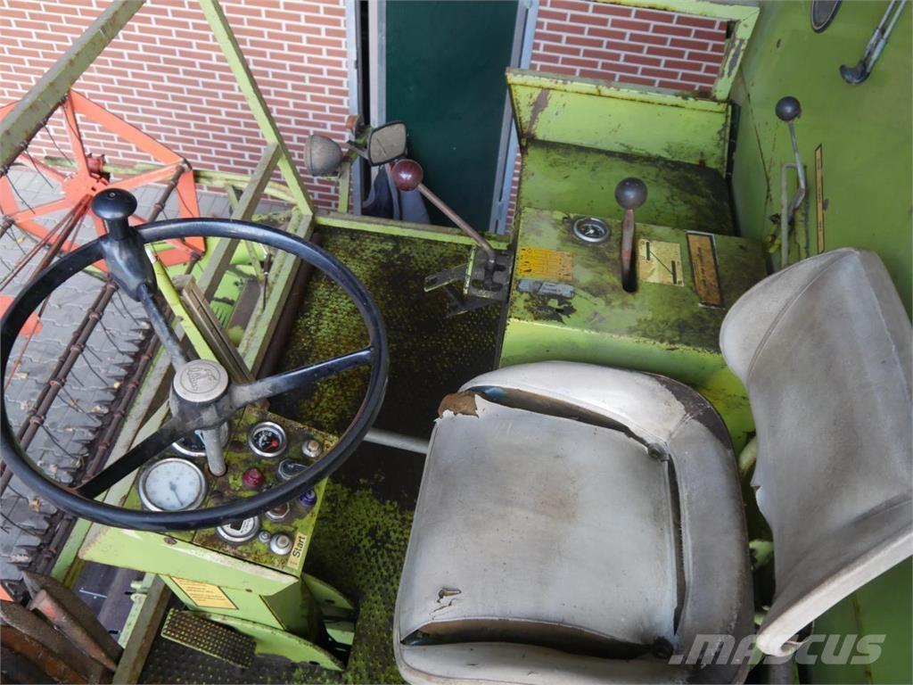 CLAAS Mercator 75 Skördetröskor