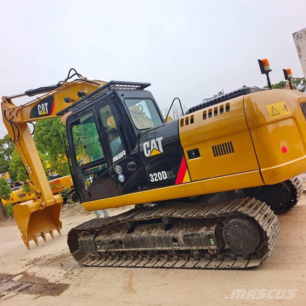 CAT 320D Bandgrävare
