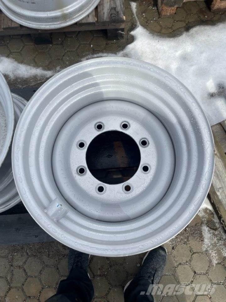  Øvrige ØVRIGE Däck, hjul och fälgar