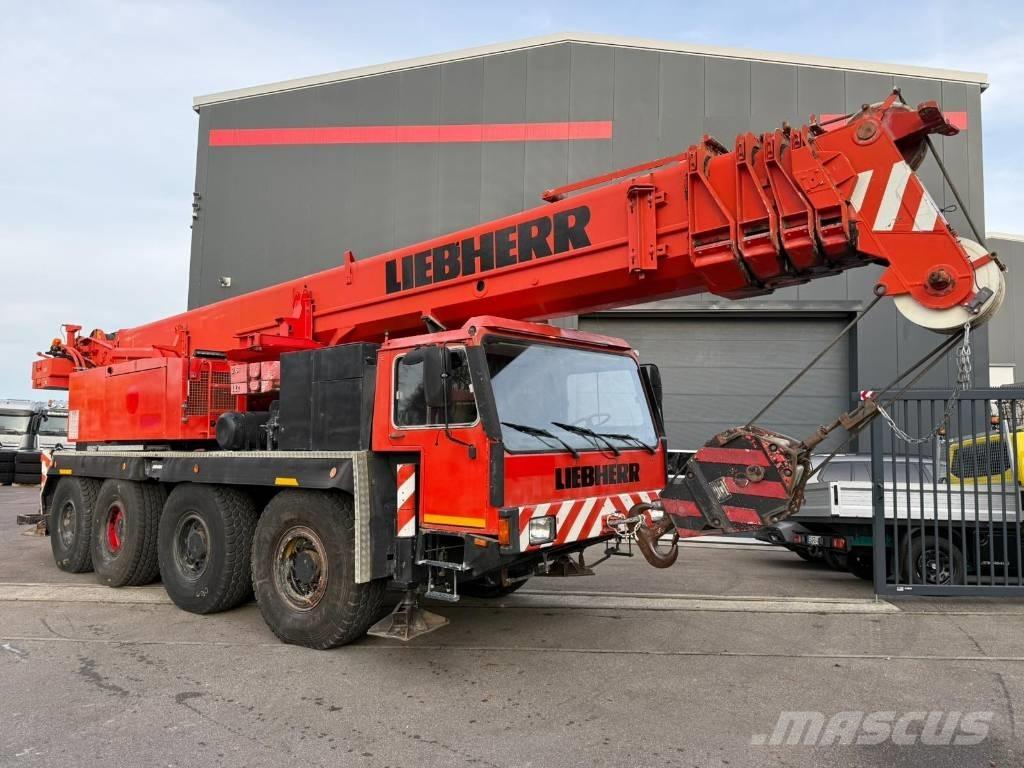 Liebherr LTM 1070 Allterrängkranar