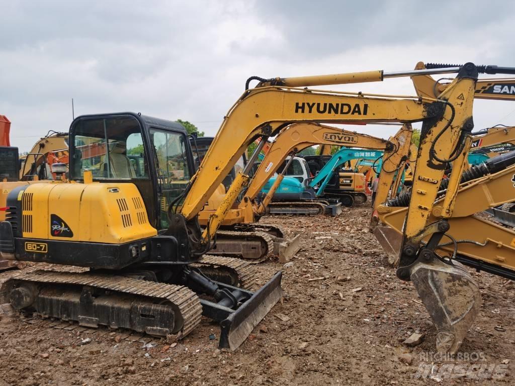 Hyundai R60 Bandgrävare
