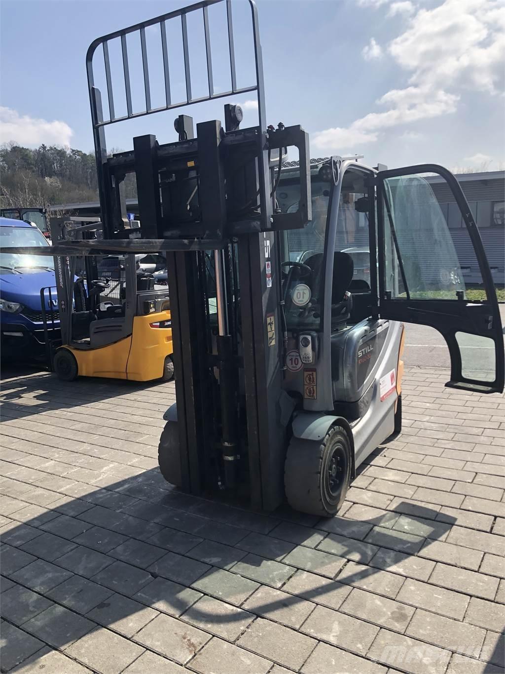 Still RX60-30 Elmotviktstruckar