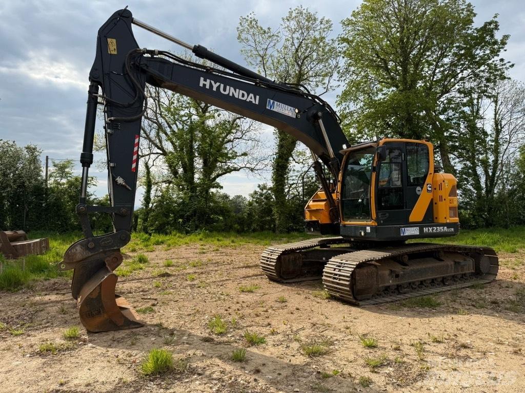 Hyundai HX235 A LCR Bandgrävare