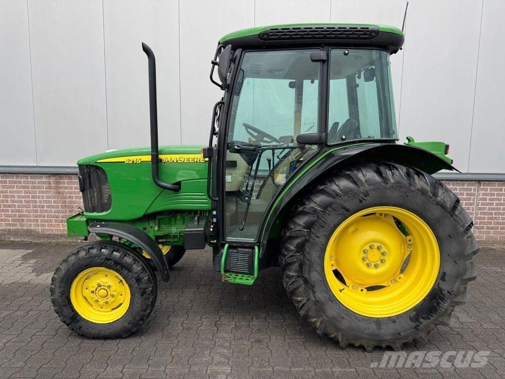 John Deere 5215 Traktorer