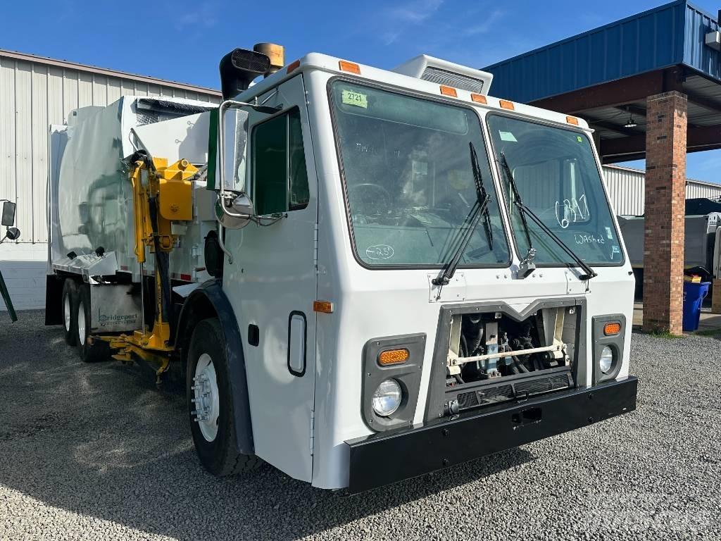 Mack LEU613 Sopbilar