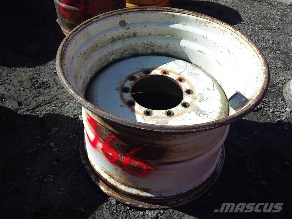 Skogsjan 695 24x34 Däck, hjul och fälgar