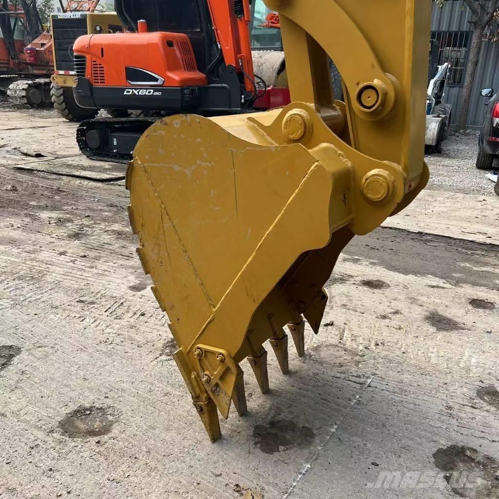 CAT 307E2 Minigrävare < 7t