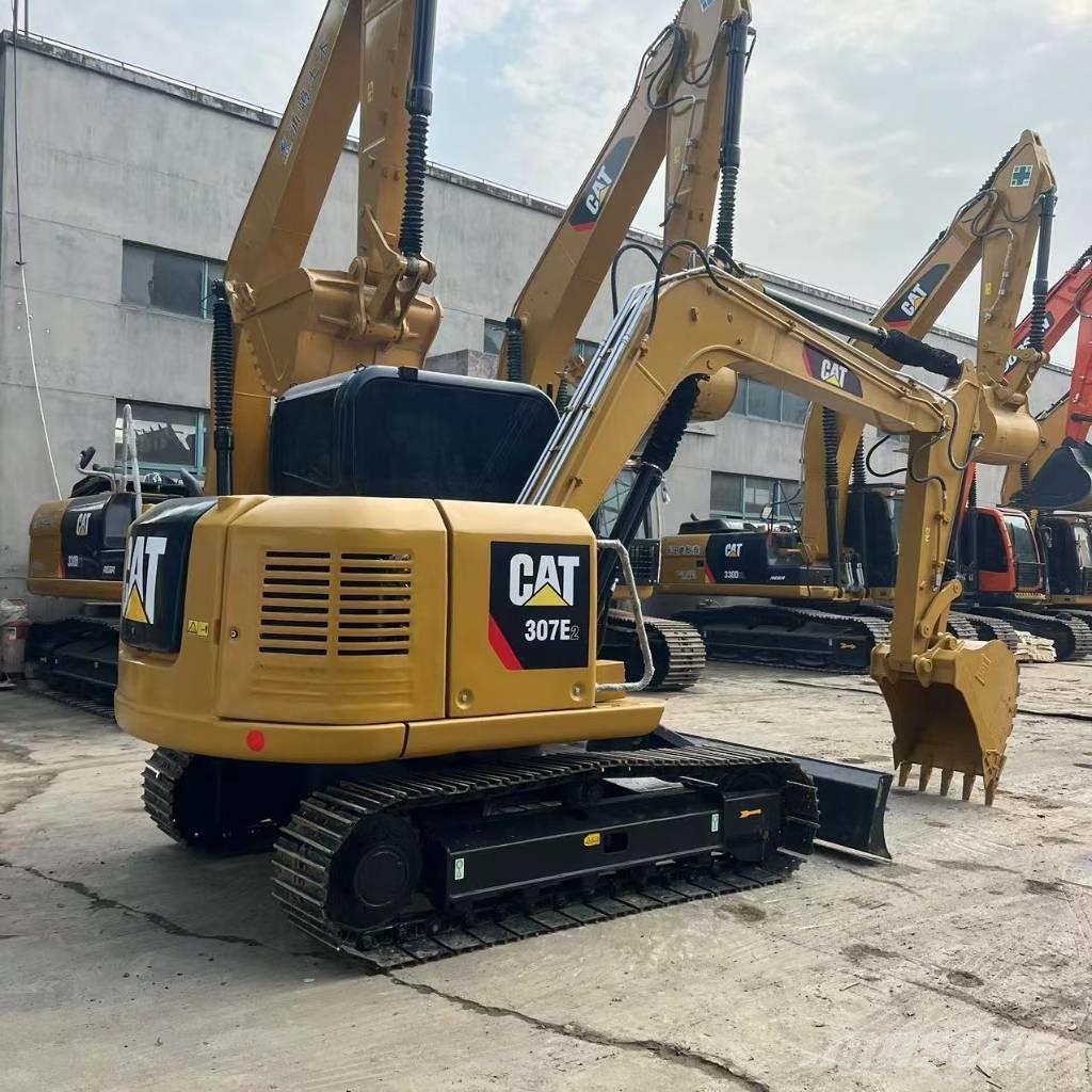 CAT 307E2 Minigrävare < 7t