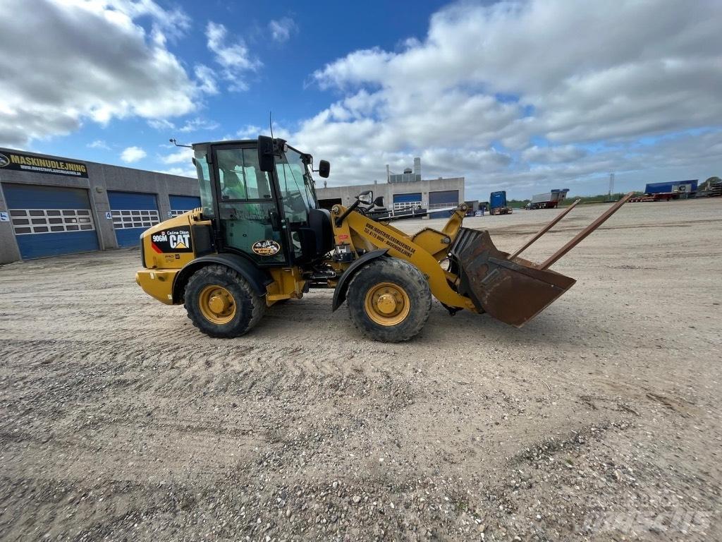 CAT 906M Hjullastare