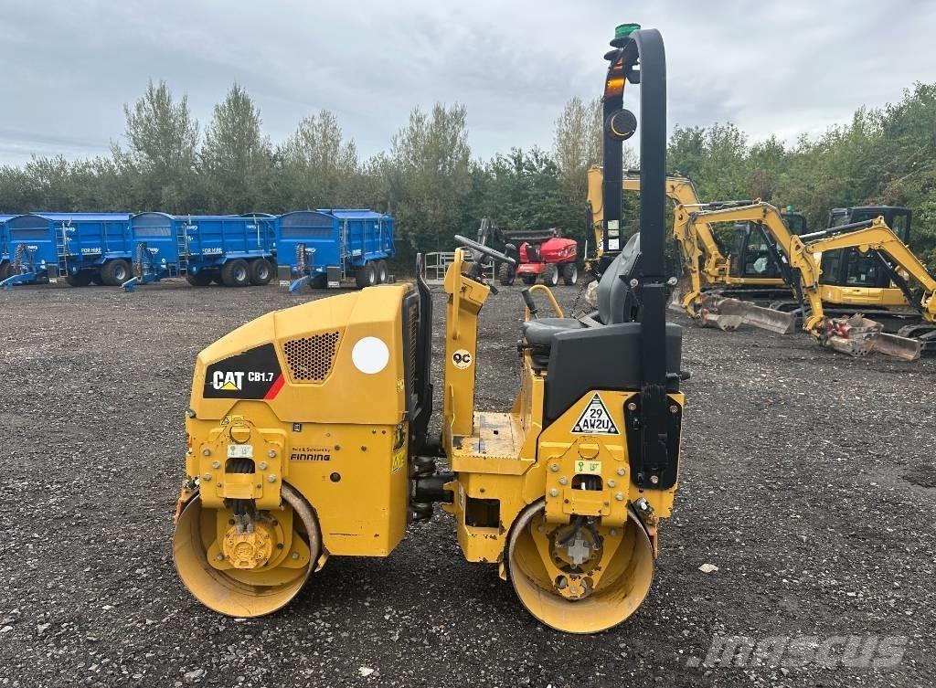 CAT CB 1.7 Tvåvalsvältar
