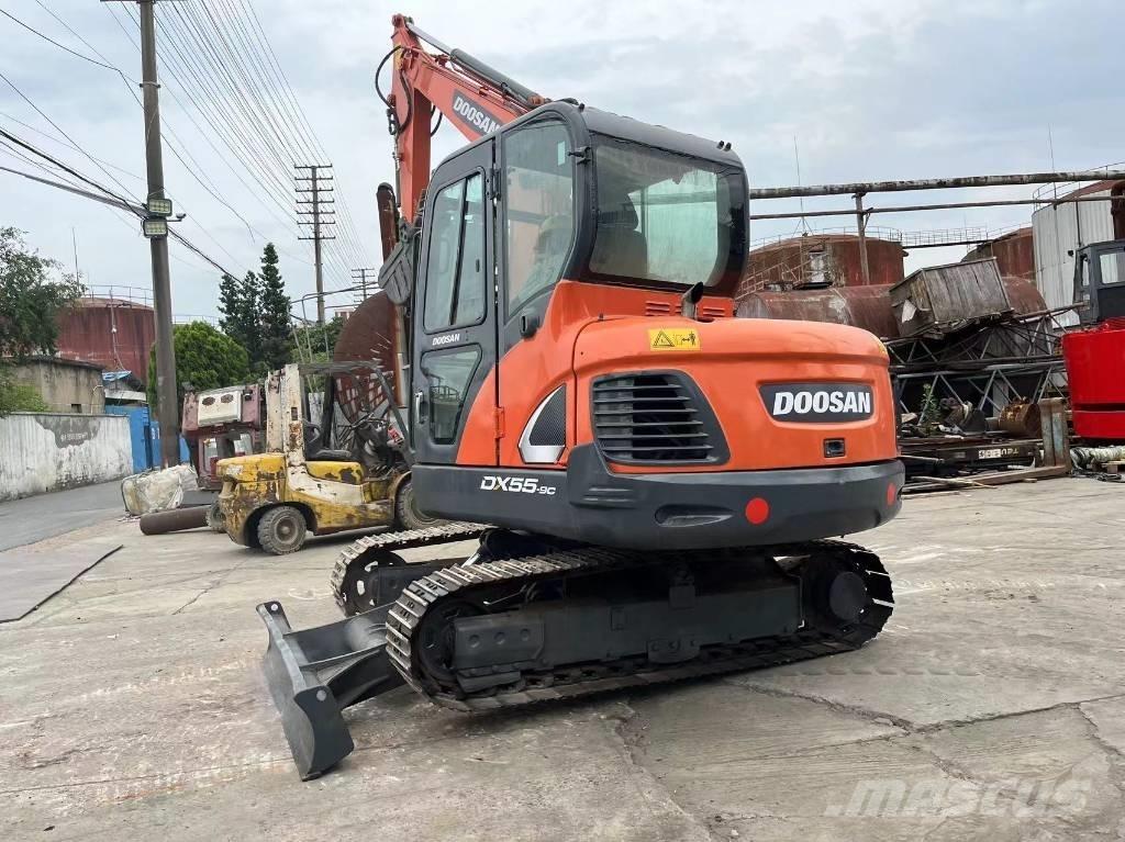 Doosan DX 55 Minigrävare < 7t
