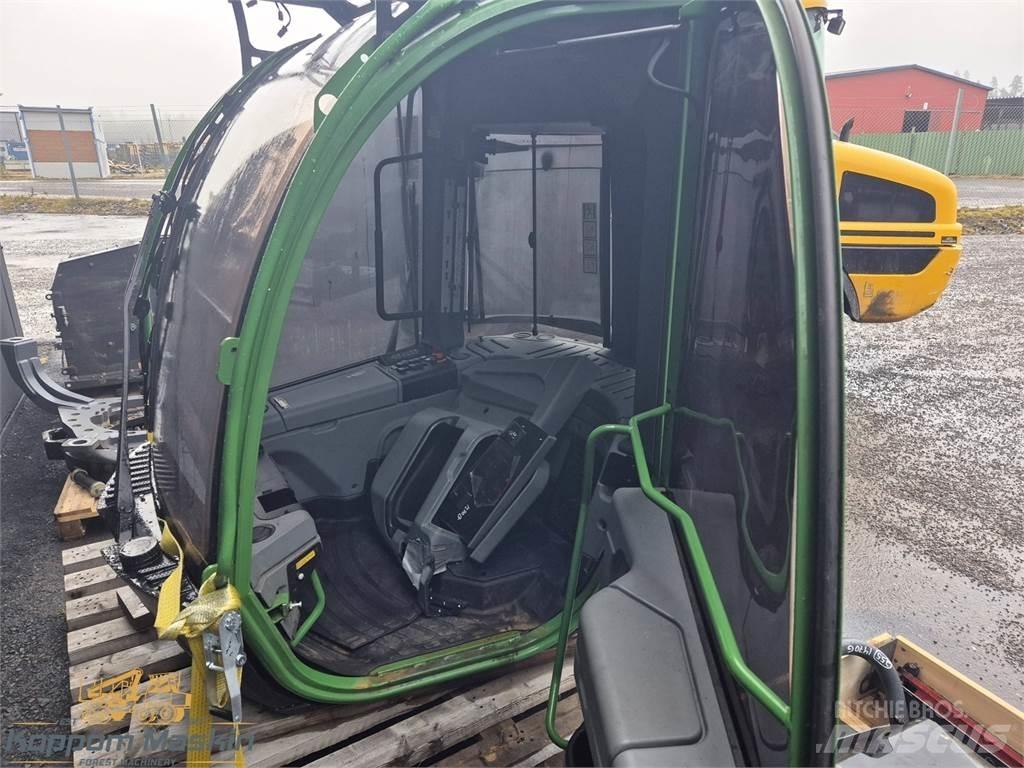 John Deere 1270G Hytter och interiör