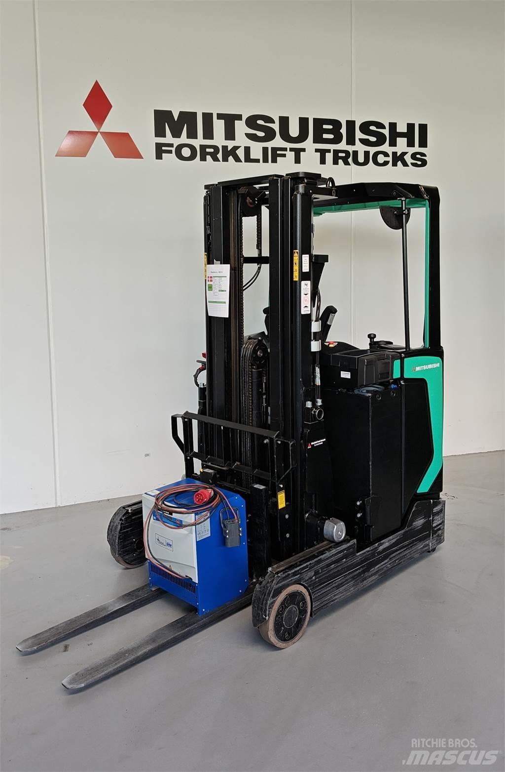 Mitsubishi RB14N2S Skjutstativtruck