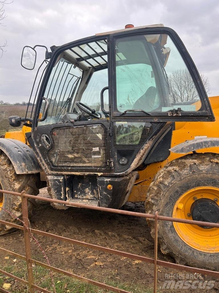 JCB 535-95 Bandgrävare