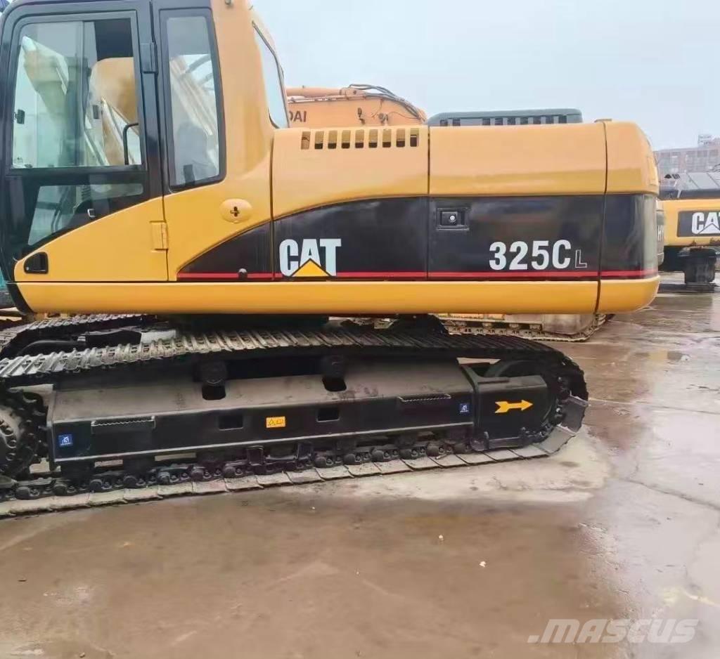 CAT 325 C Bandgrävare