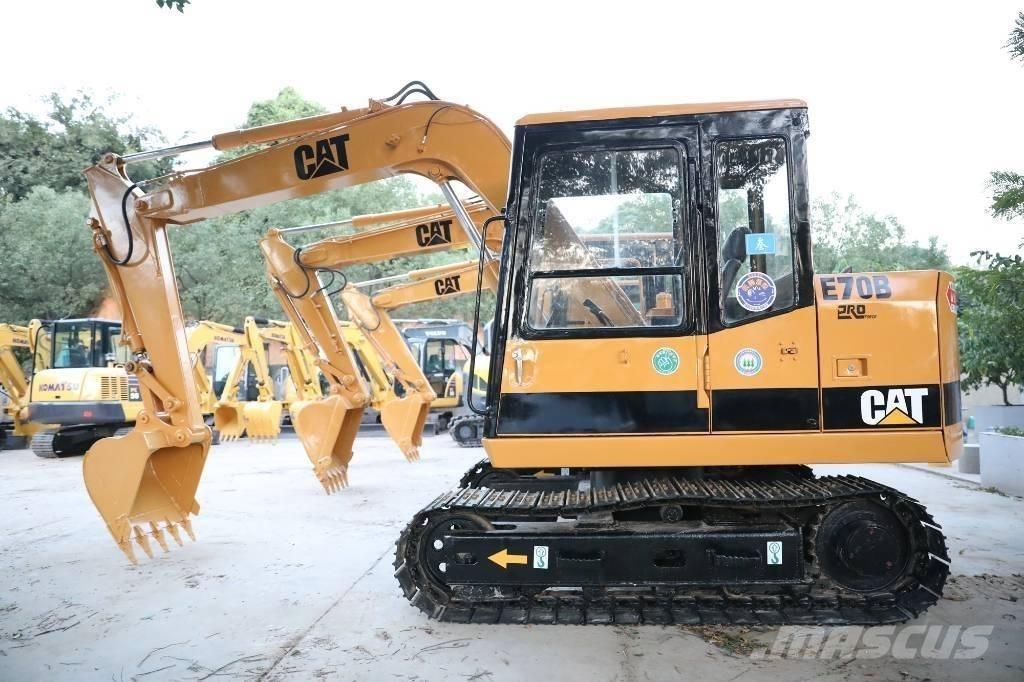 CAT E 70 B Minigrävare < 7t