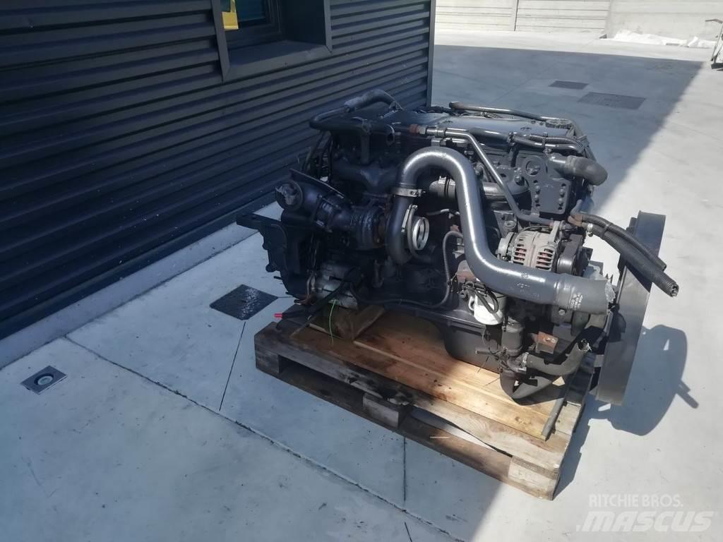 Iveco F4AE3681 Motorer