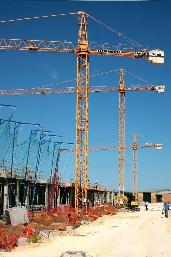 Liebherr 40LC Byggkranar