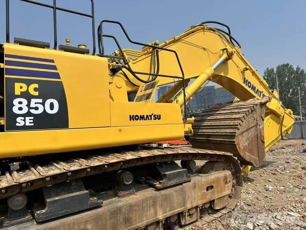 Komatsu PC 850-8 Amfibiska grävmaskiner