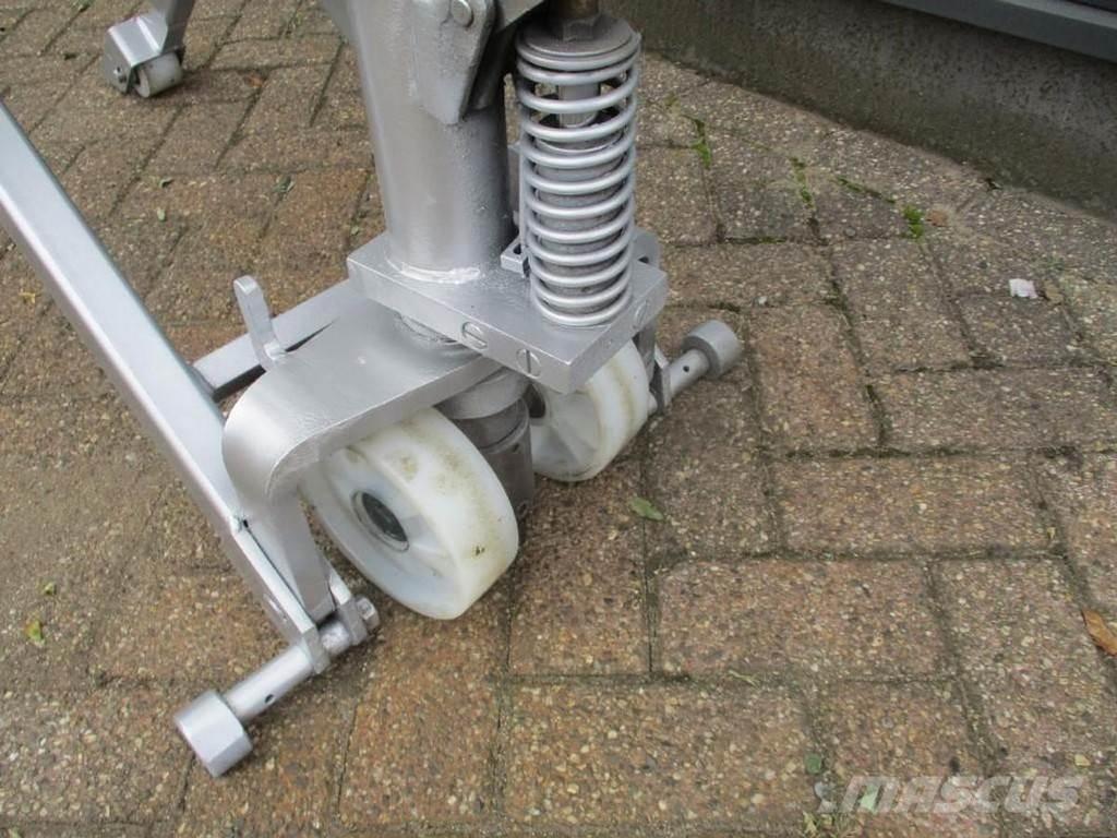 BT HL 1000i Låglyftare utan plattform