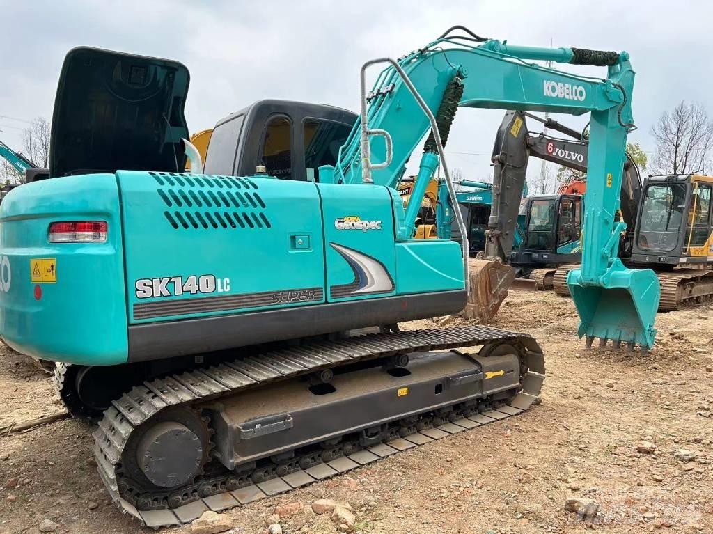Kobelco SK140-8 Bandgrävare