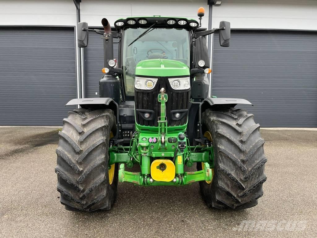 John Deere 6250 R Traktorer