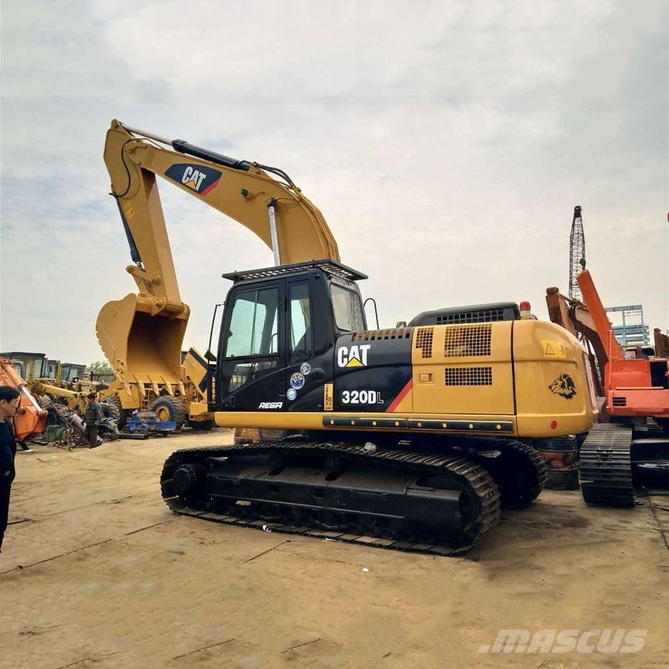 CAT 320D Bandgrävare