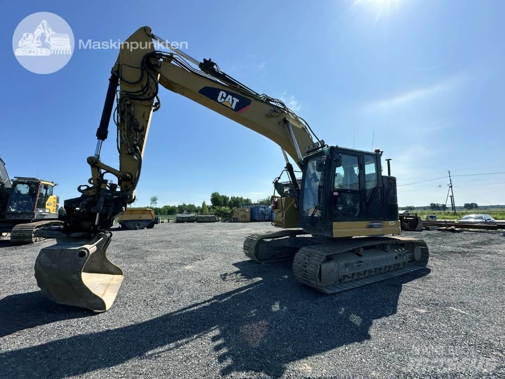 CAT 325 FL CR Bandgrävare