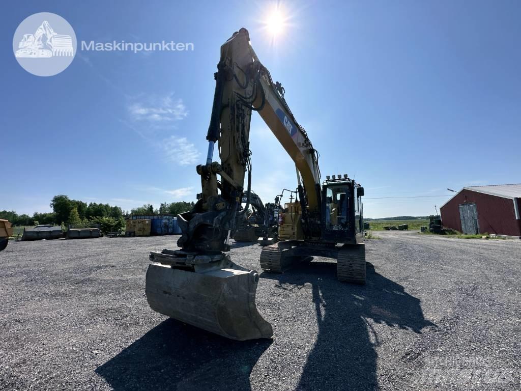 CAT 325 FL CR Bandgrävare