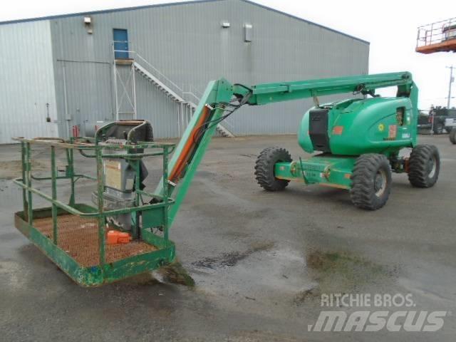 JLG 600 AJ Bomliftar