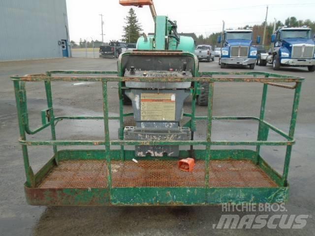 JLG 600 AJ Bomliftar